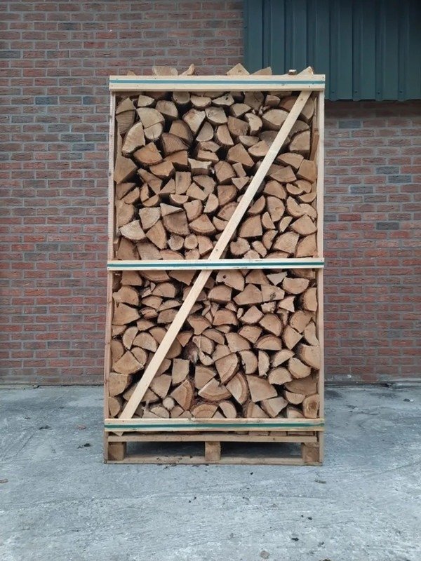Gemischtes Brennholz, 25 cm, 4 RM