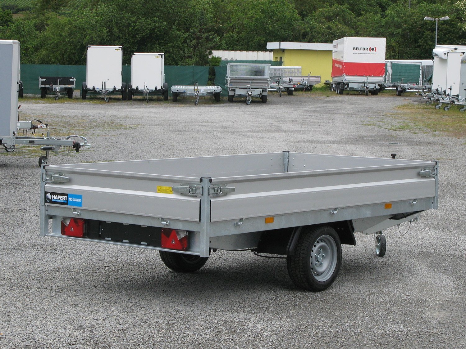Hapert Azure H-1 1800 Pritschenanhänger, 2800 x 1800, mit tiefgelegtem Fahrgestell, 100 km/h – Ansicht 1