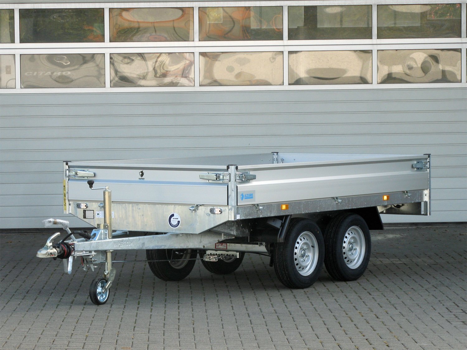 Hapert Azure H-2 2700 Pritschenanhänger, 3350 x 1800, mit Reifen der Größe 185 R 14 C – Ansicht 1