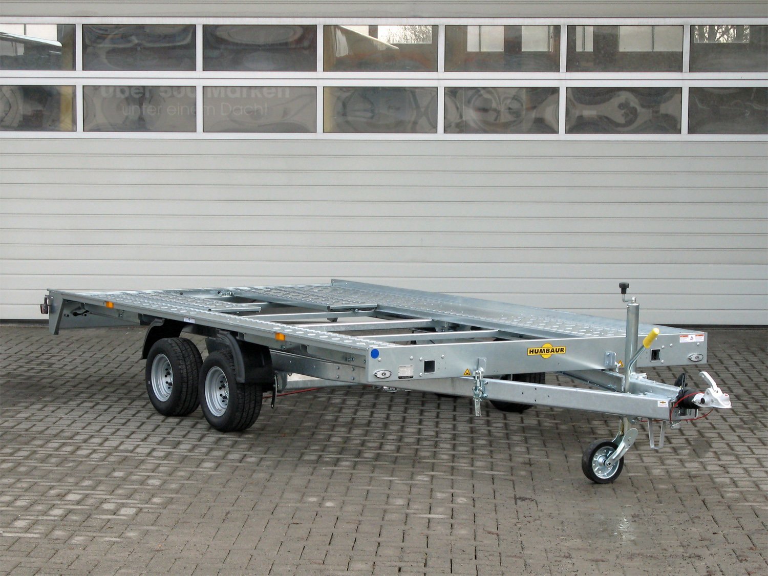 Humbaur FTK 274022 Autotransportanhänger, kippbar, 2700 kg – Ansicht 1