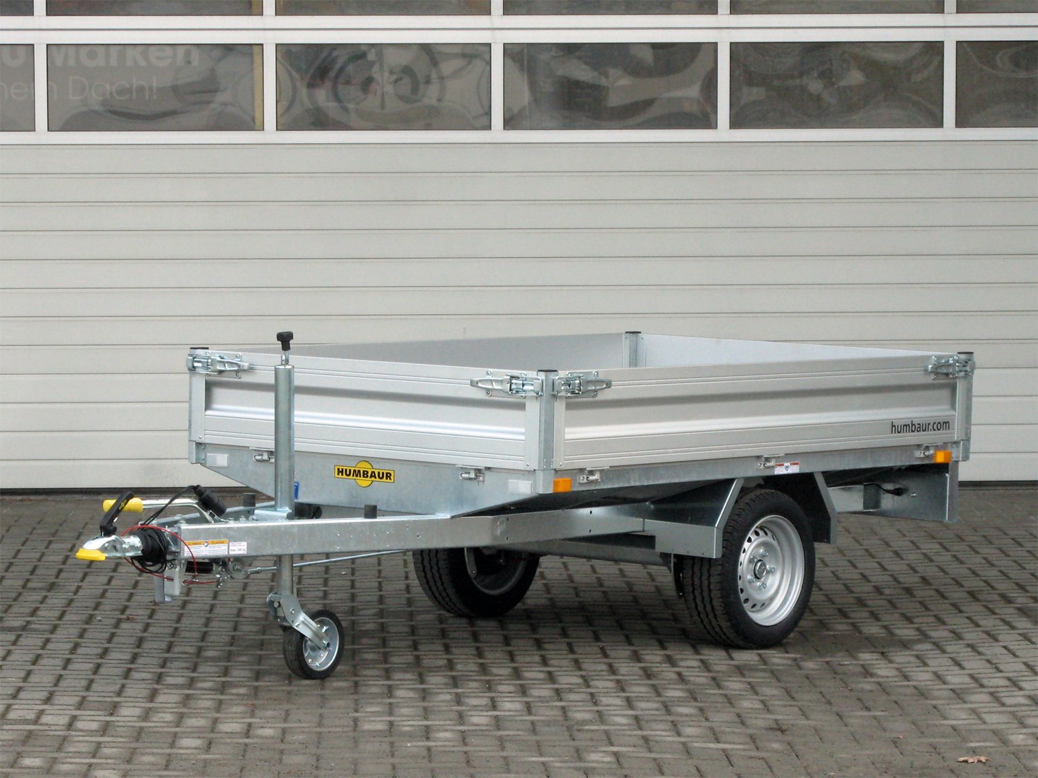 HUMBAUR-Pritschenanhänger HU132314, 1300 kg – Ansicht 1