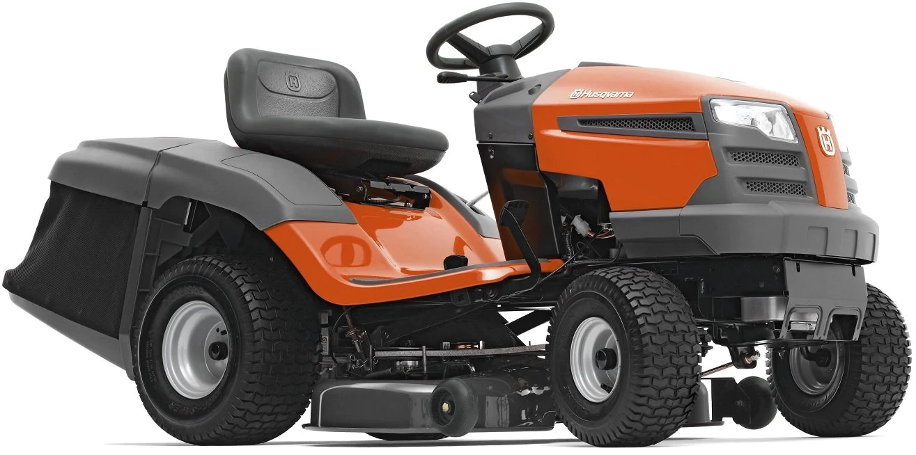 Husqvarna TC 138 Aufsitzmäher – Ansicht 1