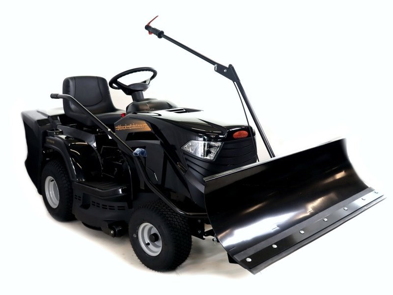 Rasentraktor Black Edition PRO 155/84 – Ansicht 1