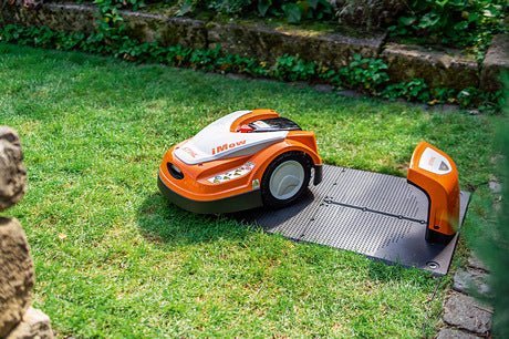 STIHL RMI 422 PC Mähroboter – Ansicht 1